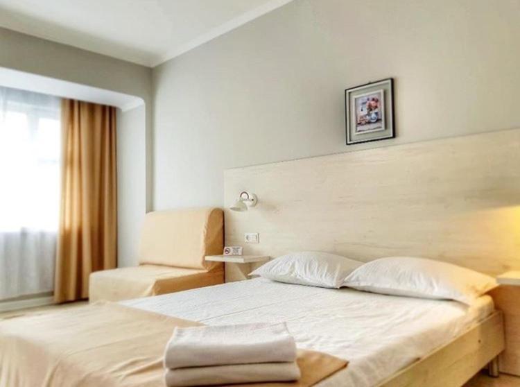 Sky Hotel بيشكيك المظهر الخارجي الصورة